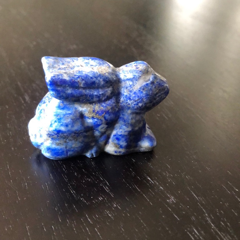 Lapis carved bunny - Picture 4 of 8
